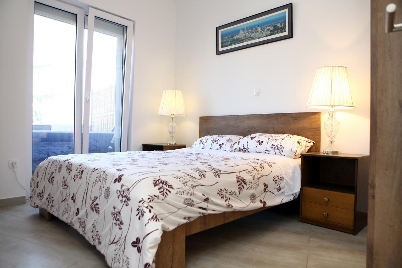 Charming San Simon Beach Apartment Jn Izola Eksteriør bilde